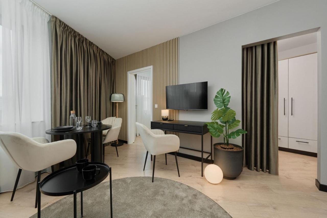 Wroclavia Apartments Dyrekcyjna By Noclegi Renters Wroclaw Bagian luar foto