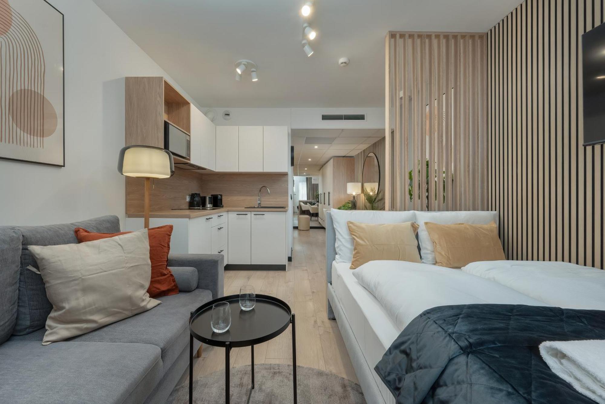 Wroclavia Apartments Dyrekcyjna By Noclegi Renters Wroclaw Bagian luar foto